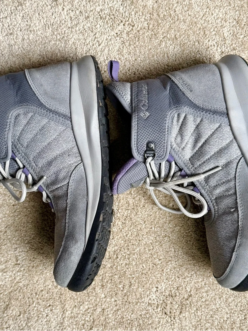 Columbia Gray and Lavender Women's Lace-Up Hiking /SnowWaterproof Boots Size 8